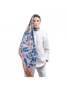 orange-large-gazelle-scarf-model