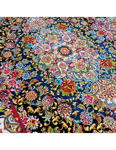 Tabriz Hand-woven Silk Carpet Rc-123 center view Tabriz Hand-woven Silk Carpet Rc-123 center view