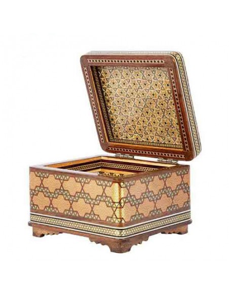 inlaid-exquisite-jewelry-box-open