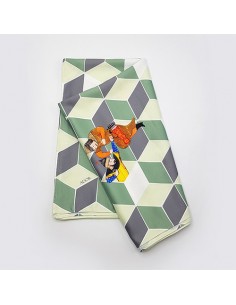 green-knight-scarf-model 2