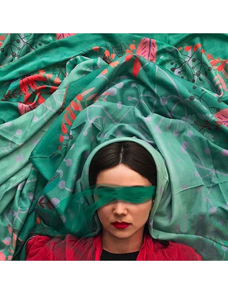 green-scarf-twill-fabric green-scarf-twill-fabric