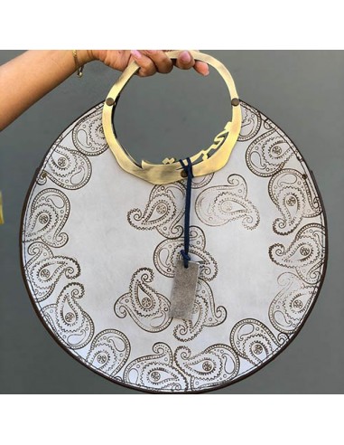 smoky-circular-purse