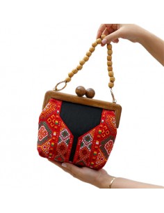 needlework-handbag 2