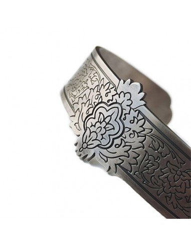 Persian Hand Carved Oxidized Silver Bracelet AC-762
