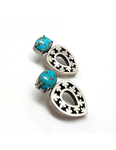 upside-down teardrops earrings