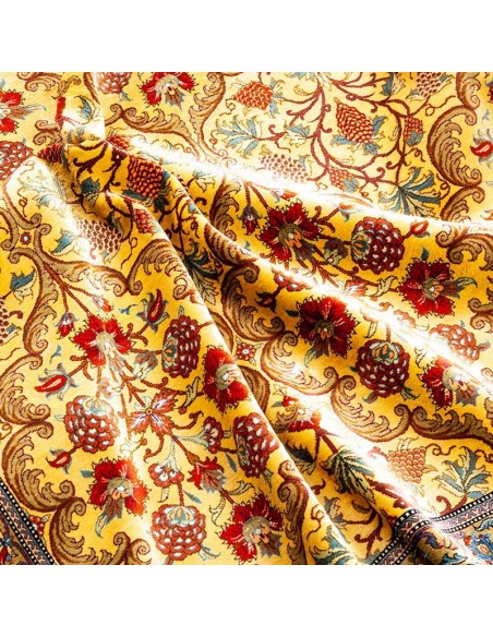 Qom Handmade All Silk Luxury Rug Rc-261 zoom in