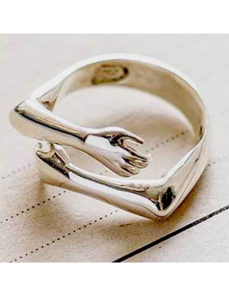 silver-hug-unisex-ring