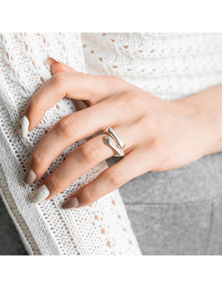 silver-hug-unisex-ring silver-hug-unisex-ring