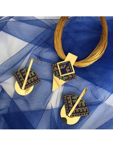 Embroidered necklaces and earrings Ac-1070