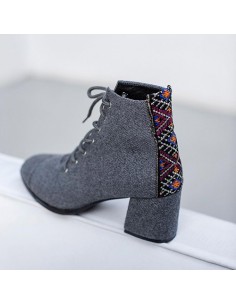 embroidery-shoes