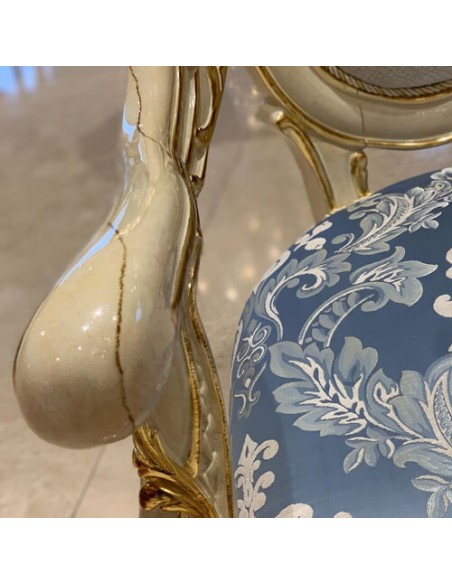 Wooden sofa set with a noble marble design at the best price