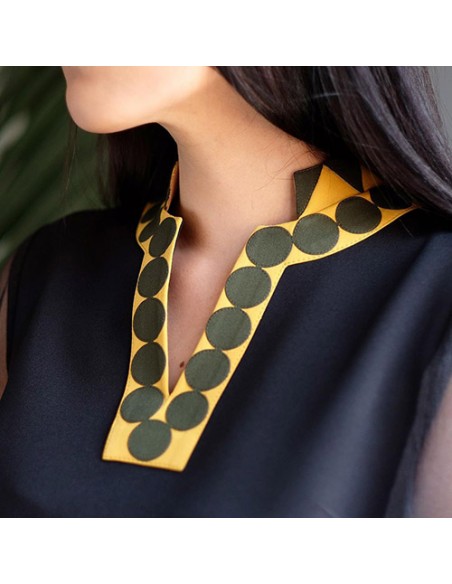 women's-blouse-collar