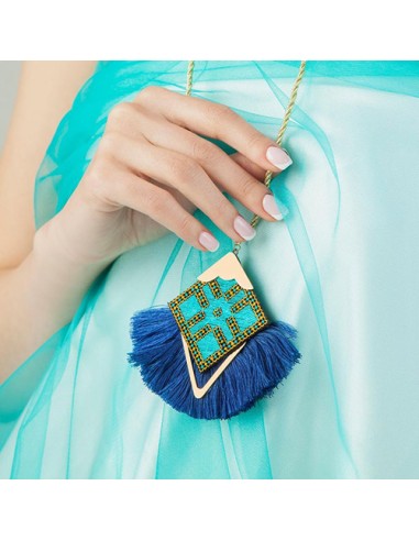 golden-pool-necklace