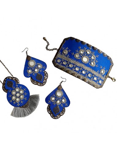 bracelets-necklaces-&-earrings