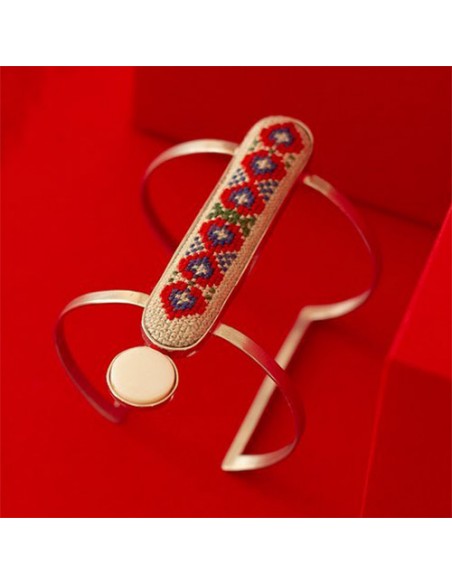 handmade-silver-bracelet