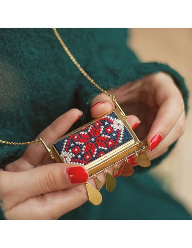 handmade-brass-necklace