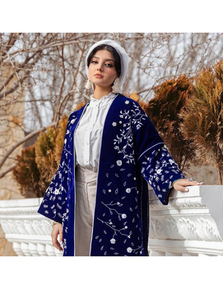 embroidered-pearl-coat