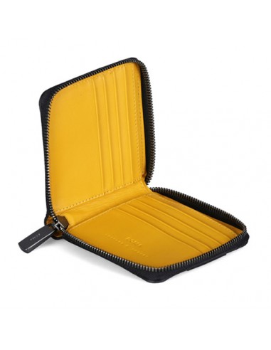 men's-zippered-wallet