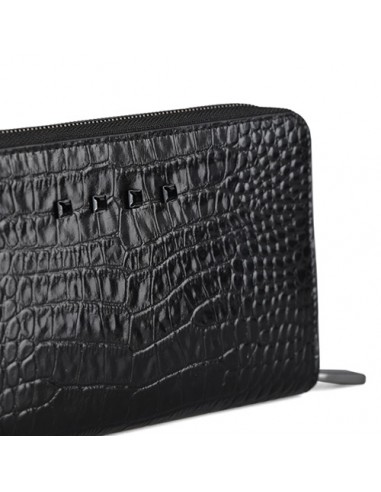 black-natural-leather-zippered-wallet