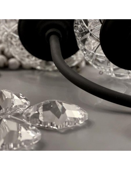 black crystal chandelier - details