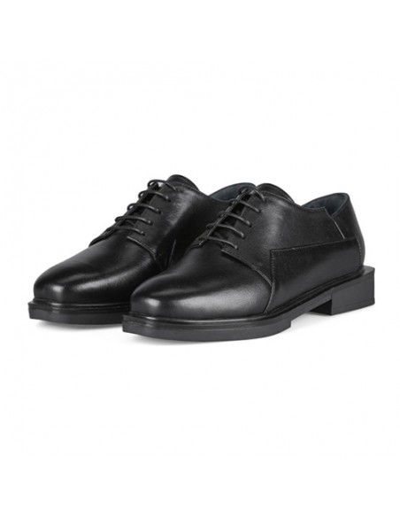 black-shoes black-shoes