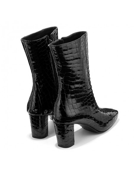 women's-black-boots