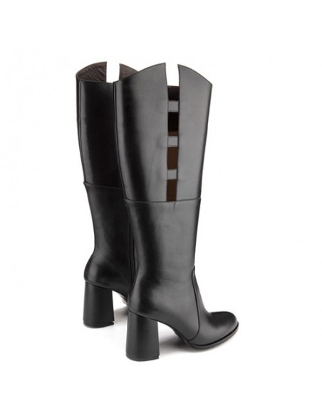 natural-leather-long-boots natural-leather-long-boots