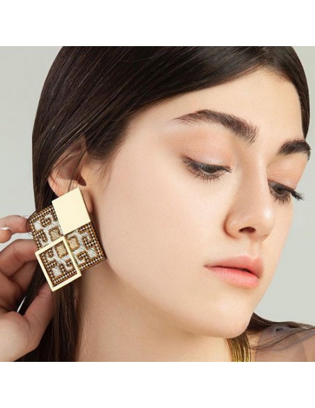 brass-&-needlework-earring-set