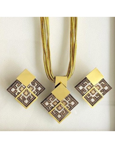 brass-&-needlework-necklace-earring-set