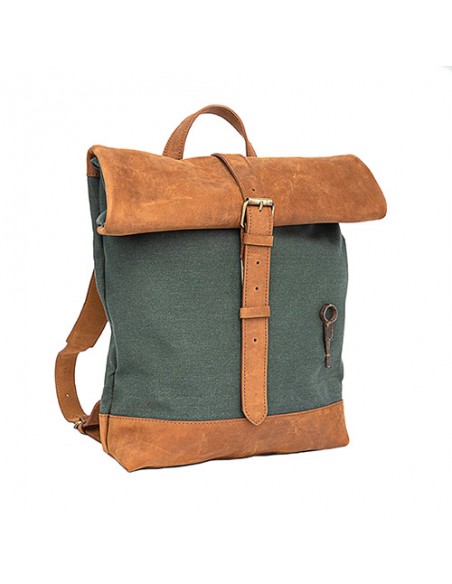green-vintage-canvas-backpack