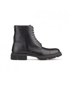 black-boots-ac-1624