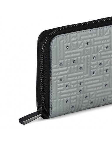 gray-zipper-wallet-for-women