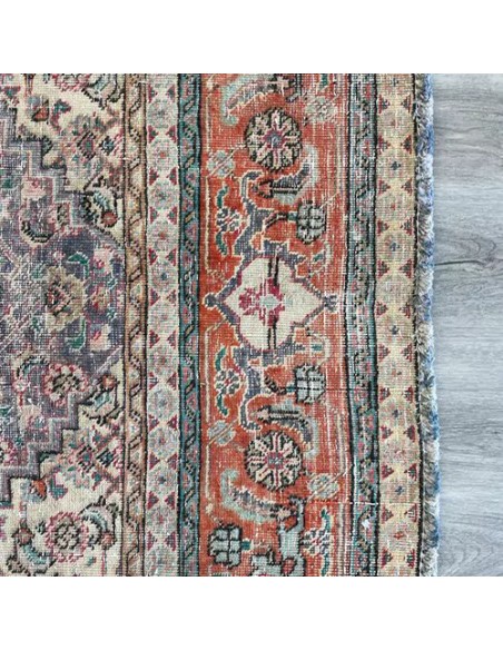 Tabriz Handmade 6x9 Red and Blue Vintage Rug RC-1893 - Edge VIew