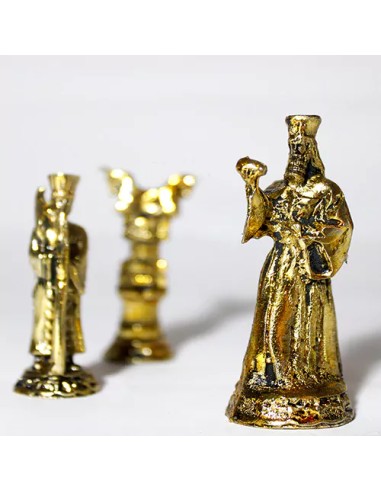 handmade chess set pieces