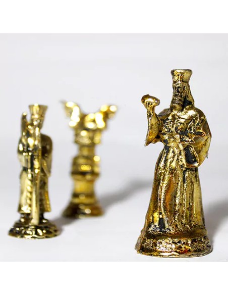 handmade chess set pieces