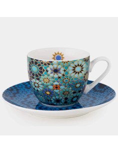 tea cup with Islamic art