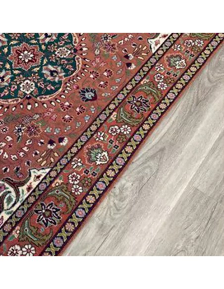 Tabriz 3x5 Handmade Red Rug RC-1915 - Edge View