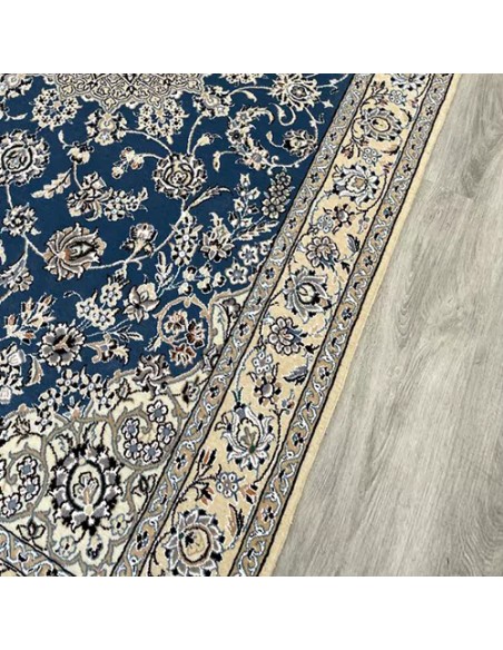 Nain 4x7 Handmade Blue and White Rug RC-1916 - Edge View
