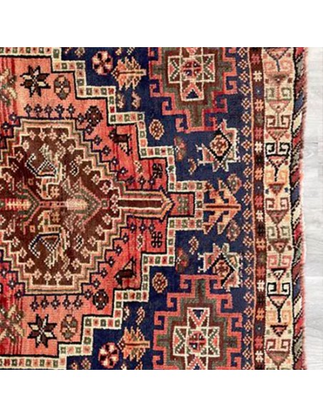 Shiraz 4x7 Handmade Red Vintage Rug RC-1943 - Edge View