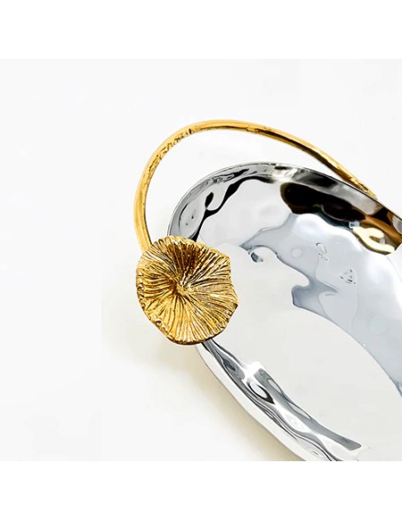 tray for serving - details