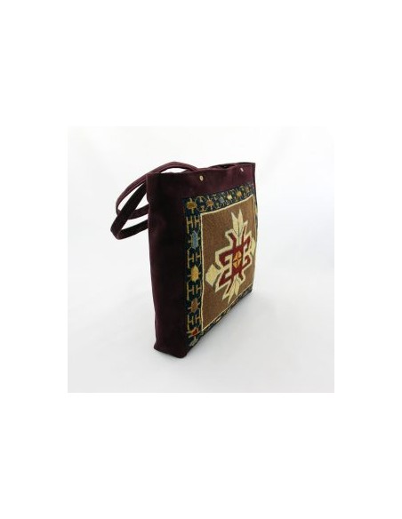medallion-rug-purse medallion-rug-purse