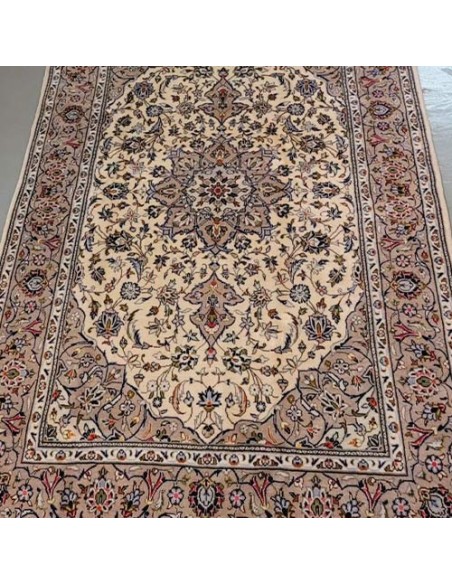 wool-white-carpet wool-white-carpet