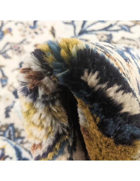 persian-wool-rug persian-wool-rug