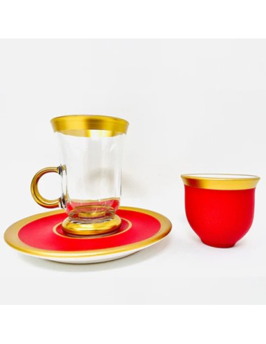Red and gold set available in Canada