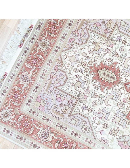 pink-tabriz-rug