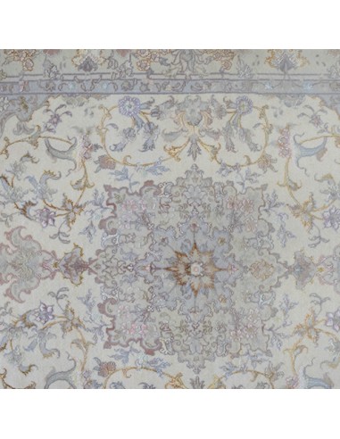 handmade-tabriz-carpet