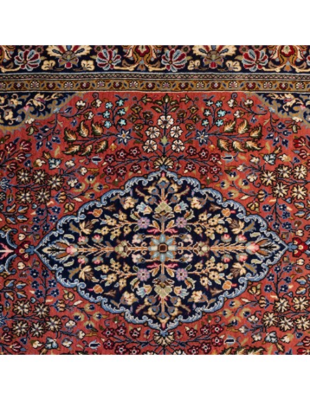 iranian-sillk-rug