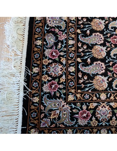 wool-silk-rug