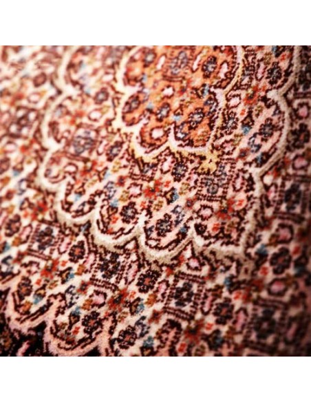 Tabriz Hand-woven Carpet With Fish Pattern Rc-104 details