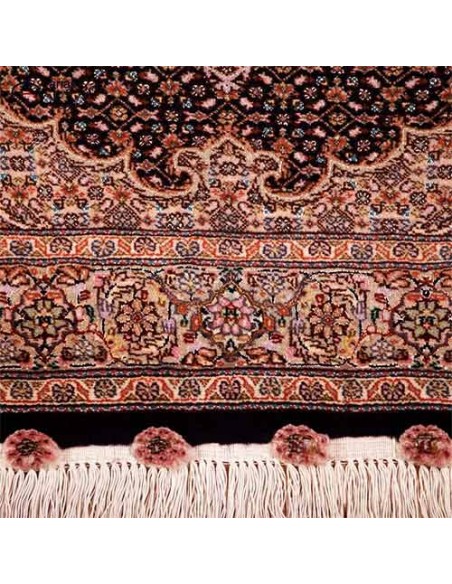 Tabriz Hand-woven Carpet With Fish Pattern Rc-104 sides view